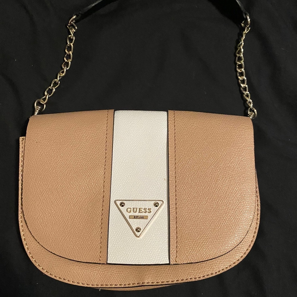 Guess Purse/handbag